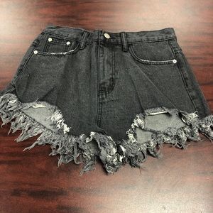 Black distressed shorts